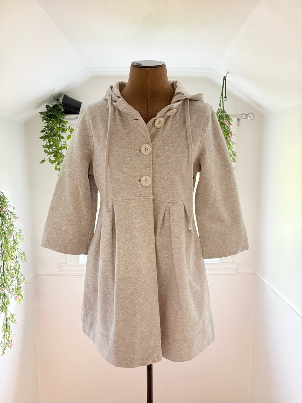 Hooded Button-Front Women's Coat in Light Gray